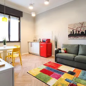Primopiano - Ferrante Aporti Flats Apartment